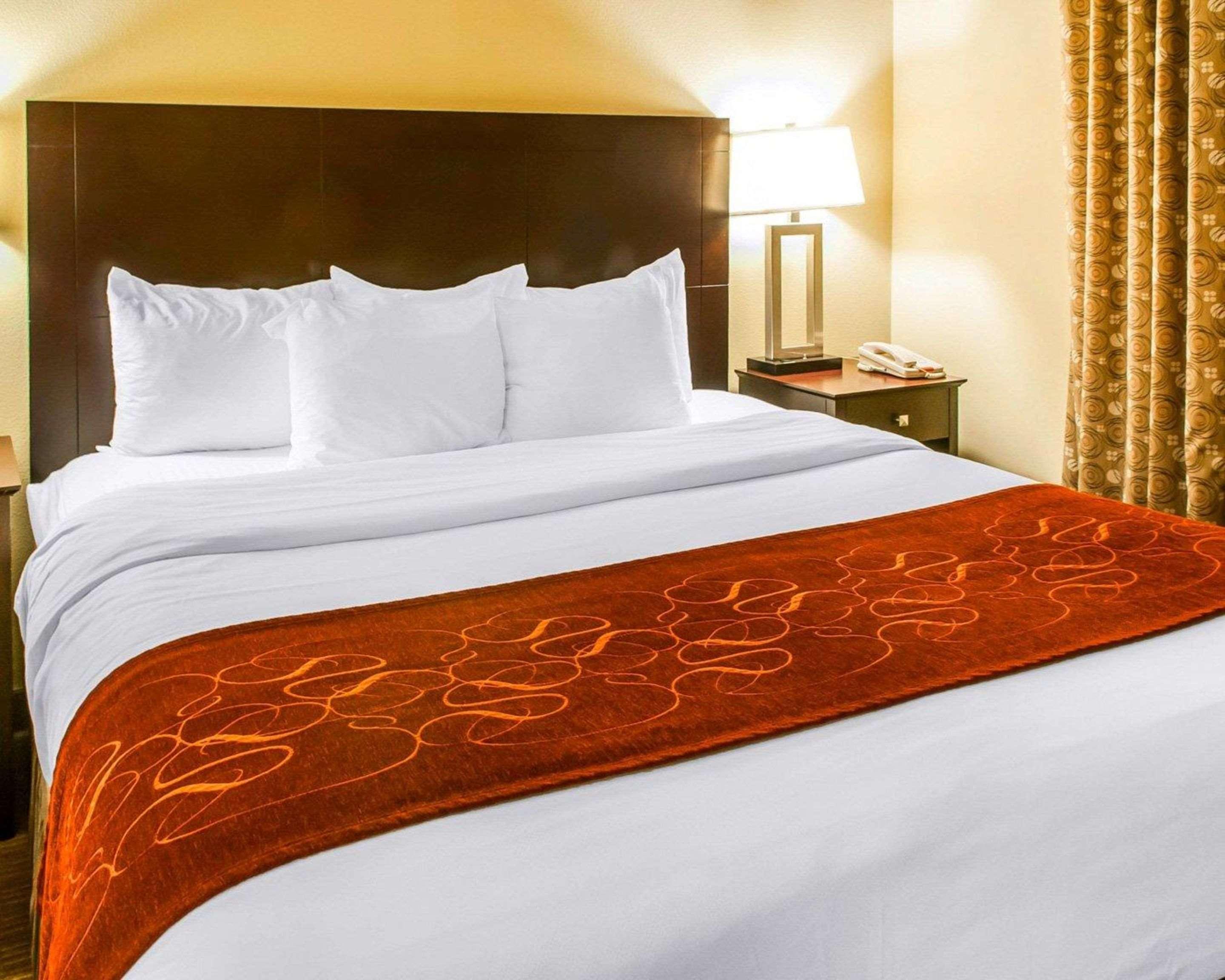 Comfort Suites Gallup East Route 66 And I-40 Esterno foto
